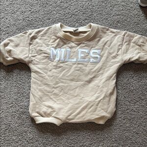 Miles Beige Sweatshirt